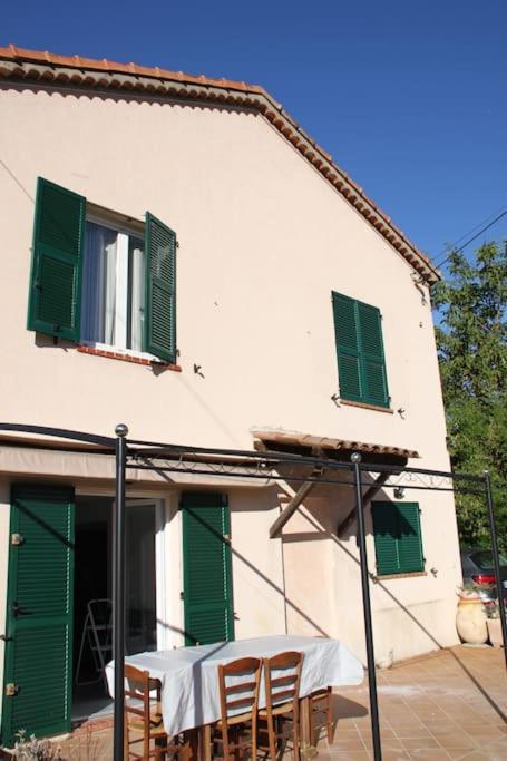Appart Dans Maison 2 Km De La Plage Villeneuve-Loubet Buitenkant foto